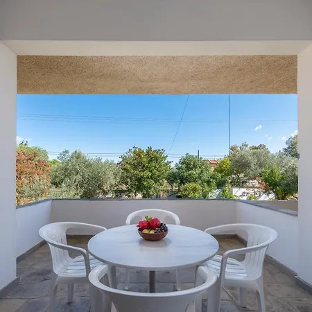 Blooming Memories B * Vourvourou