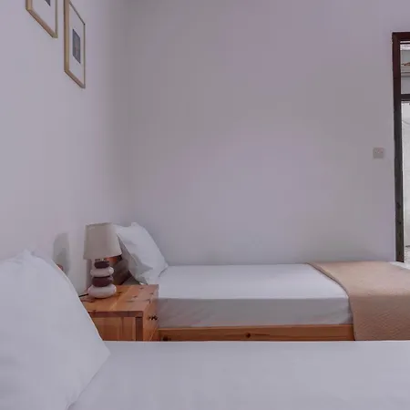 Apartment Blooming Memories B *